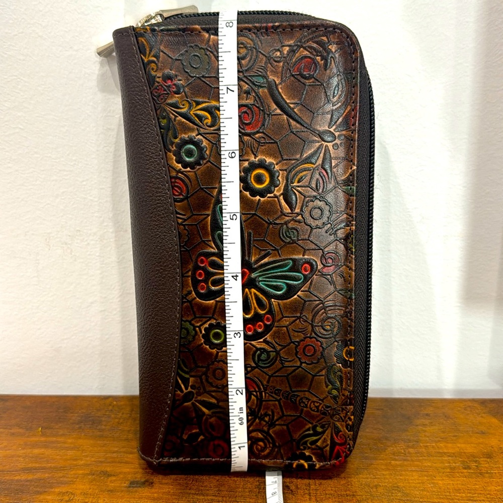 wallet - Picture 3 of 5